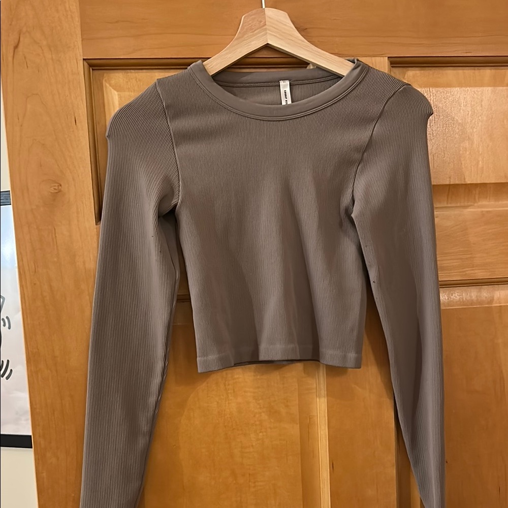 Sunday best cropped long sleeve